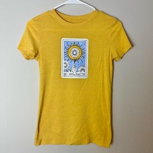 Free State Yellow Tarot Card T-Shirt